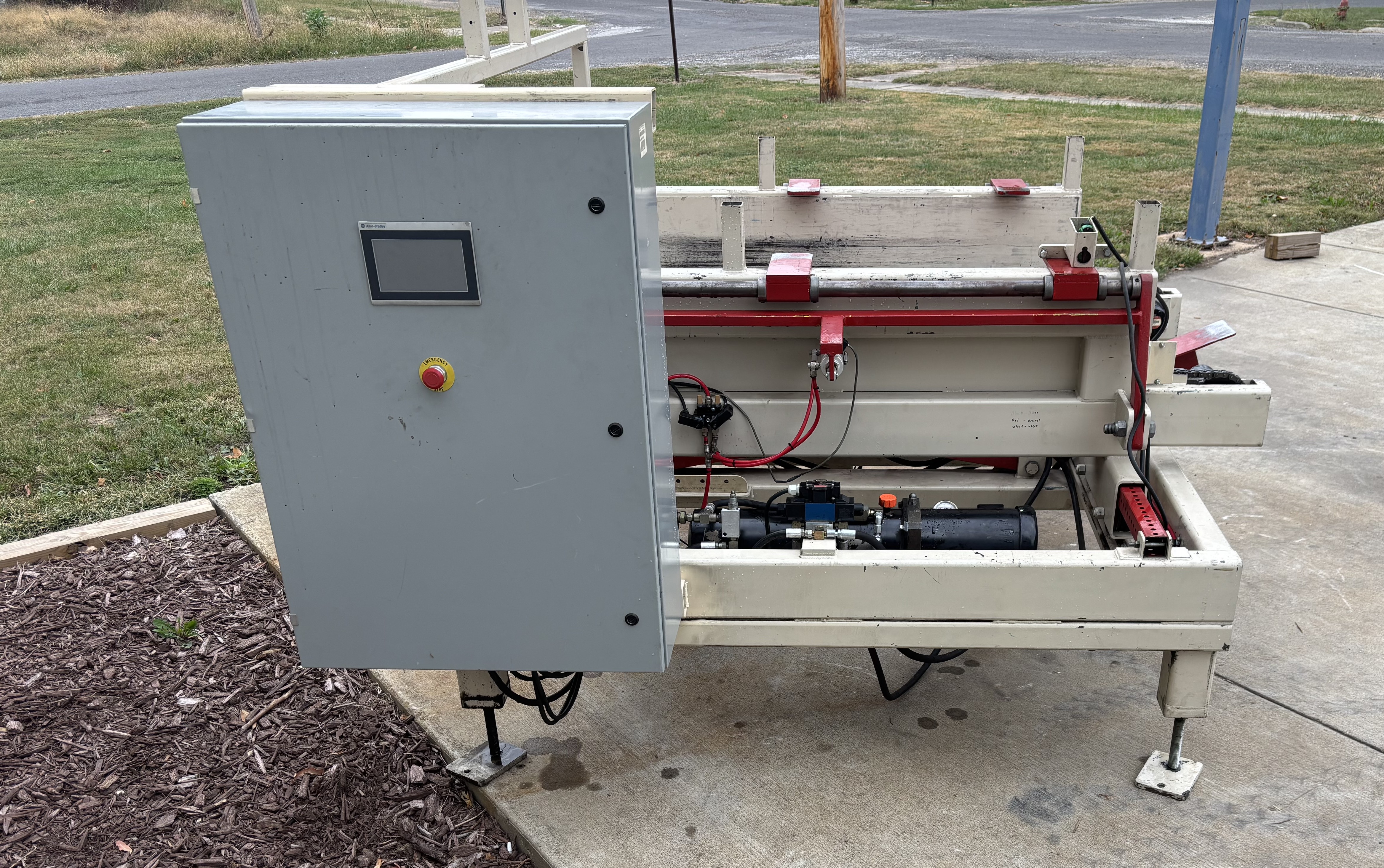 3707_b_h_stacker[1].jpg